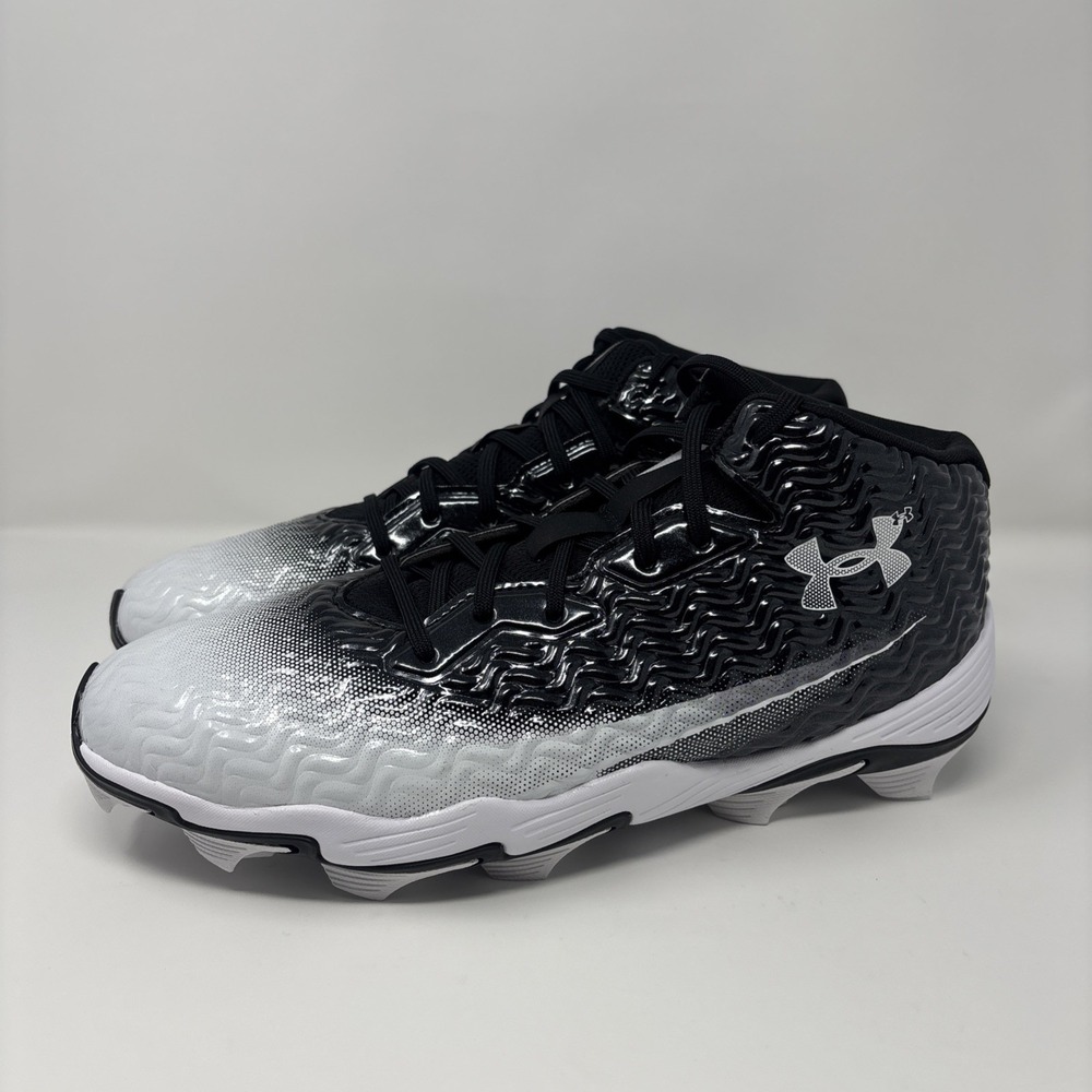 Under Armour Men's Spotlight Hammer Size 11.5 Football Cleats Black White New